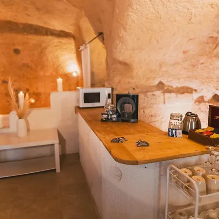 Semesterbostad Sassi -suite Inlapis - Casa Nella Pietra Matera